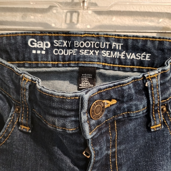 Gap Sexy Bootcut jeans, size 6. - Picture 2 of 3